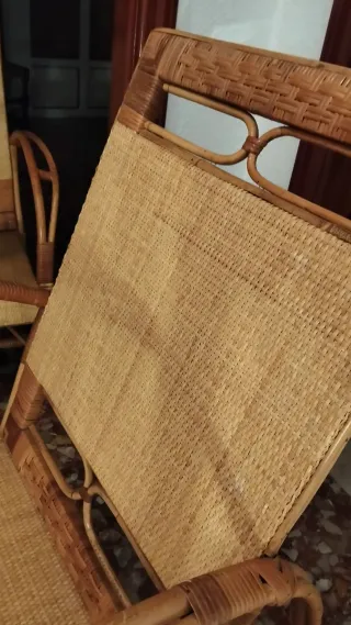 Par de sillones de mimbre muy cómodos