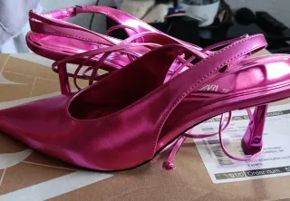 Zapatos de tacón Zara rosa talla 39