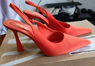 Zapatos de tacón Zara rosa talla 39