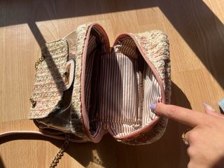 Mochila mini transparente rosa tejida
