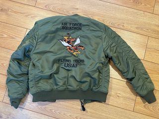 Chaqueta Alpha Industries Flying Tigers USAF L