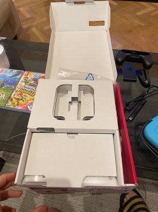 Nintendo Switch OLED Blanca + Juegos y Accesorios
