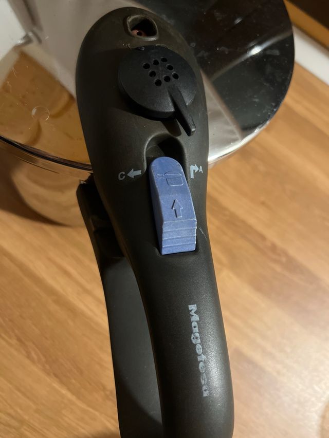 Olla Express Magefesa