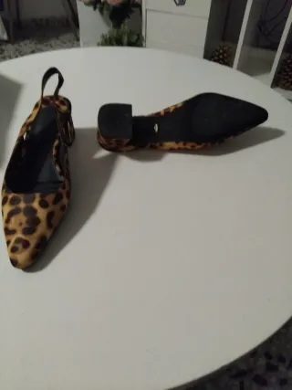 Zapatos de tacón leopardo
