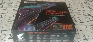 Gigabyte X870E AORUS ELITE WIFI7 Placa Base