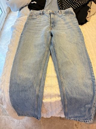 Pantalones Mango Tiro Alto mom jeans