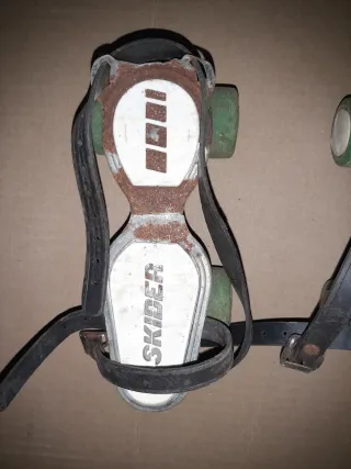 ANTIGUOS PATINES EXTENSIBLES DE LA MARCA SKIDER