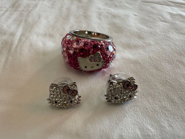 Conjunto Hello Kitty Swarovski
