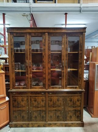 VITRINA DE SALÓN