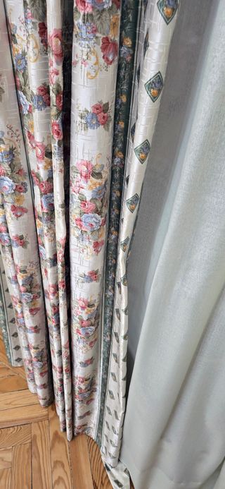 Cortinas caídas con bando 150x270