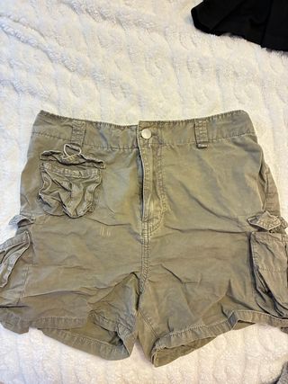 Pantalones cortos cargo tiro alto