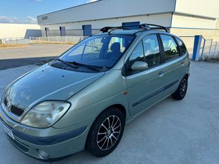 Renault Scenic 1.9 DCI