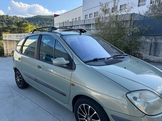 Renault Scenic 1.9 DCI