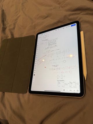 iPad M2 11 + Apple Pencil + custodia con batteria al 100%