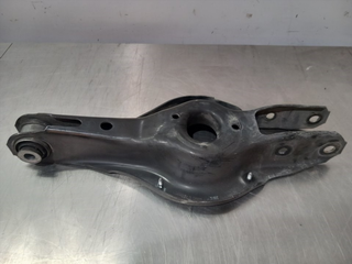 BRAZO SUSPENSION INFERIOR TRASERO IZQUIERDO BMW S