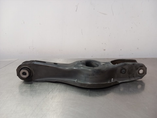 BRAZO SUSPENSION INFERIOR TRASERO IZQUIERDO BMW S