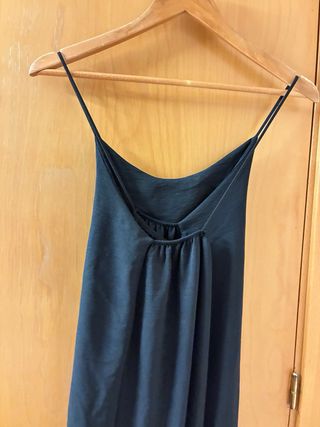 Vestido largo negro de tirantes