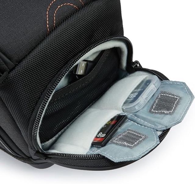 Funda para cámara SLR Amazon Basics