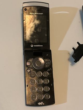 Sony Ericsson W980 Walkman