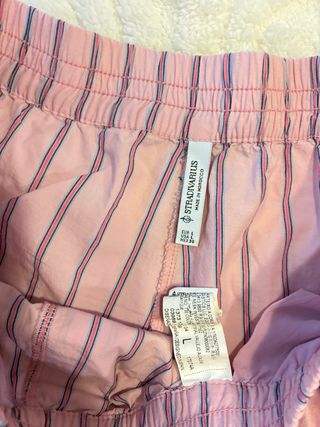 Pantalones cortos Stradivarius rayas rosas