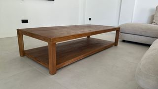 Mesa de centro Kave Home madera maciza