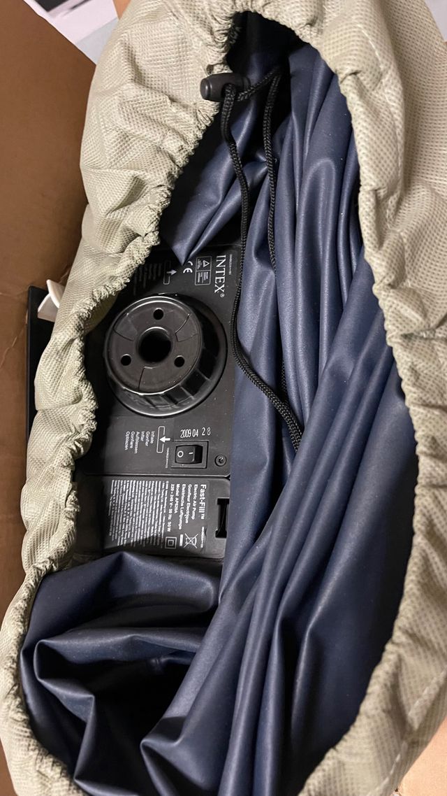 Colchón Hinchable INTEX Queen