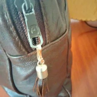 Bolso vintage piel marrón con cadena