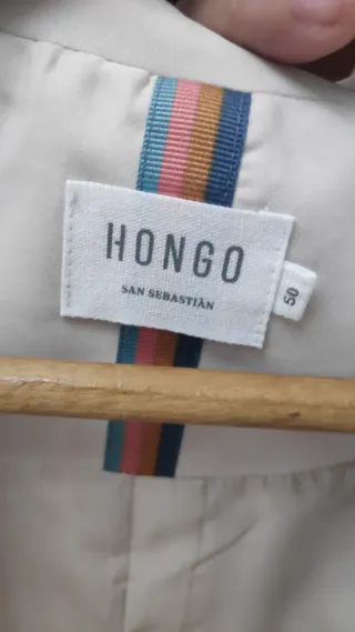 Pantalón de vestir azul mujer
Americana blanca.T50