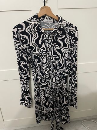 Vestido Lefties Talla S Estampado Blanco y Negro