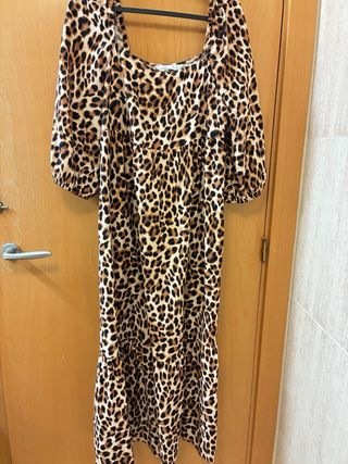 Vestido largo estampado leopardo