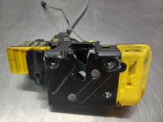 CERRADURA PUERTA TRASERA DERECHA VOLVO XC90 B8444