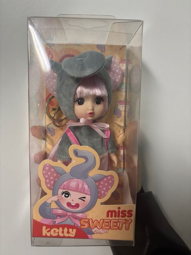 Set 4 Bambole Miss Sweety tutte e 4 per 15 euro