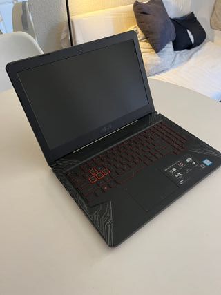 Portátil Gaming ASUS TUF FX504GM