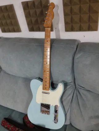 Guitarra Fender Telecaster Vintera Mod. 50s