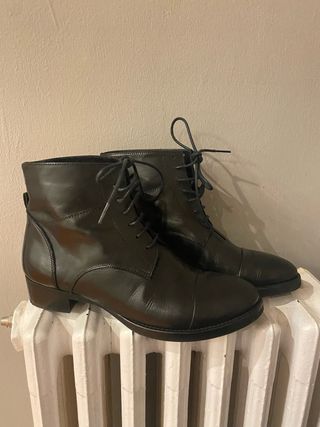 Botines piel Caroll negros