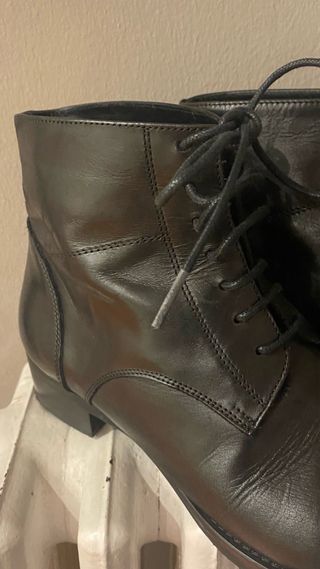 Botines piel Caroll negros