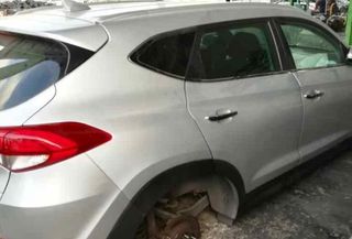 201546 83480d7600 elevalunas hyundai tucson 1.6