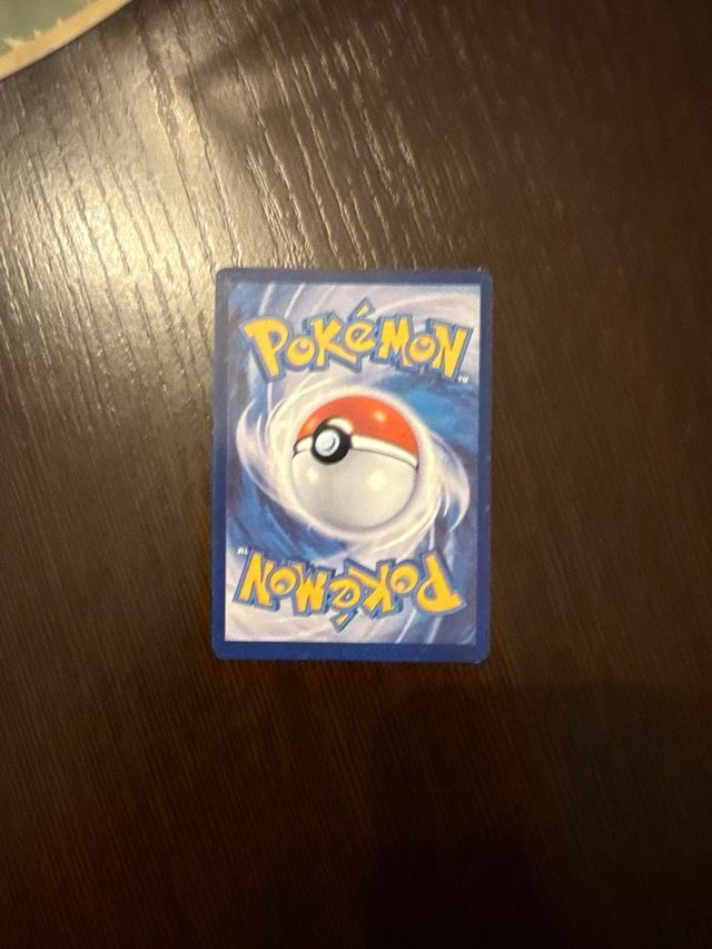 Carta Pokémon Tapu Bulu GX 180 HP