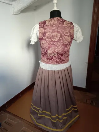 Traje Medieval Mujer, tres piezas 