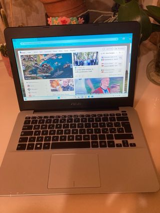 Notebook Asus F302LA-FNOB1H
