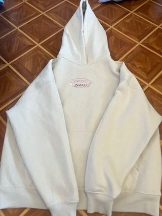 Sudadera rosa con capucha