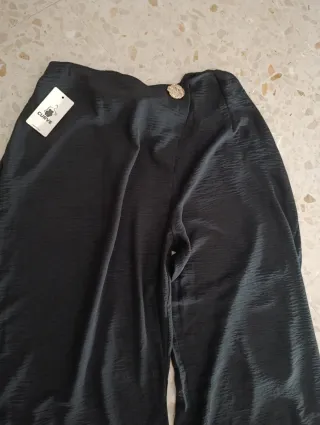 Pantalón negro talla 44/52