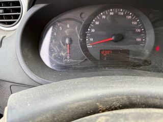 se vende despiece de Renault kangoo
