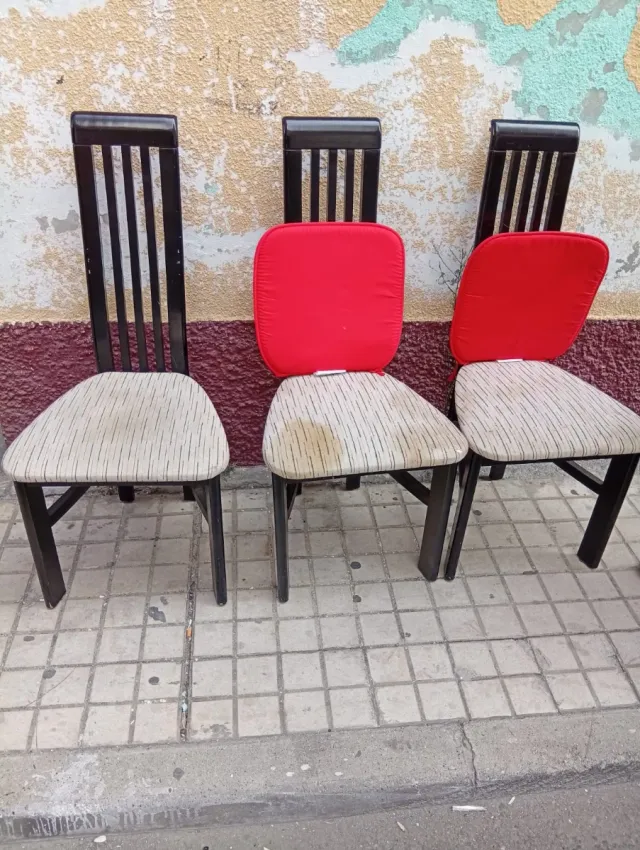 3 Sillas Madera y Tela