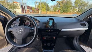 Opel Astra 2009