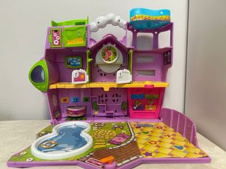 PINYPON Casa de Muñecas con Accesorios