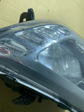 Faro Dacia Logan Sandero Izq. Original 260605665R.