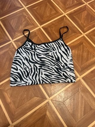 Blusa negra tirantes