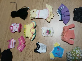 Ropa Bratz: Conjunto de moda para muñecas