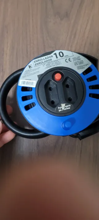 Enrollacables 10m 800W 3,4A/230V